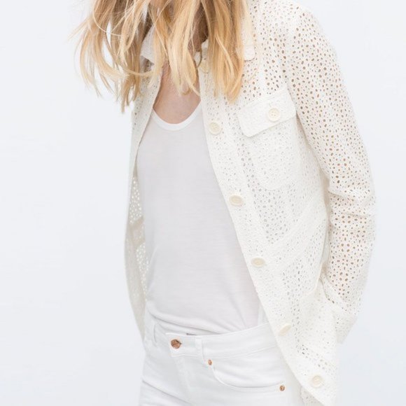BLOGGER'S FAVE! Zara White Embroidered Jacket Sz S NWT - Picture 5 of 10